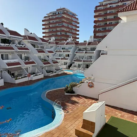 Location, Americas, Pool View Sunny Wifi