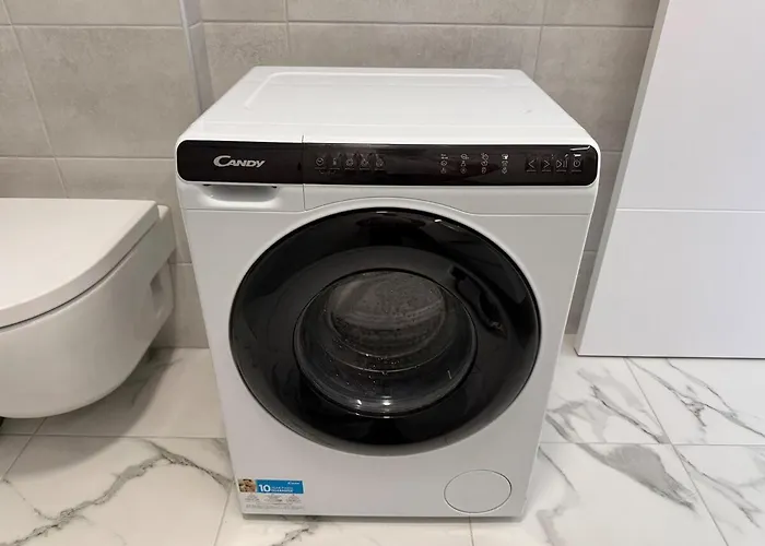 Location C, Americas, Pool View Sunny Wifi Playa de las Americas (Tenerife)